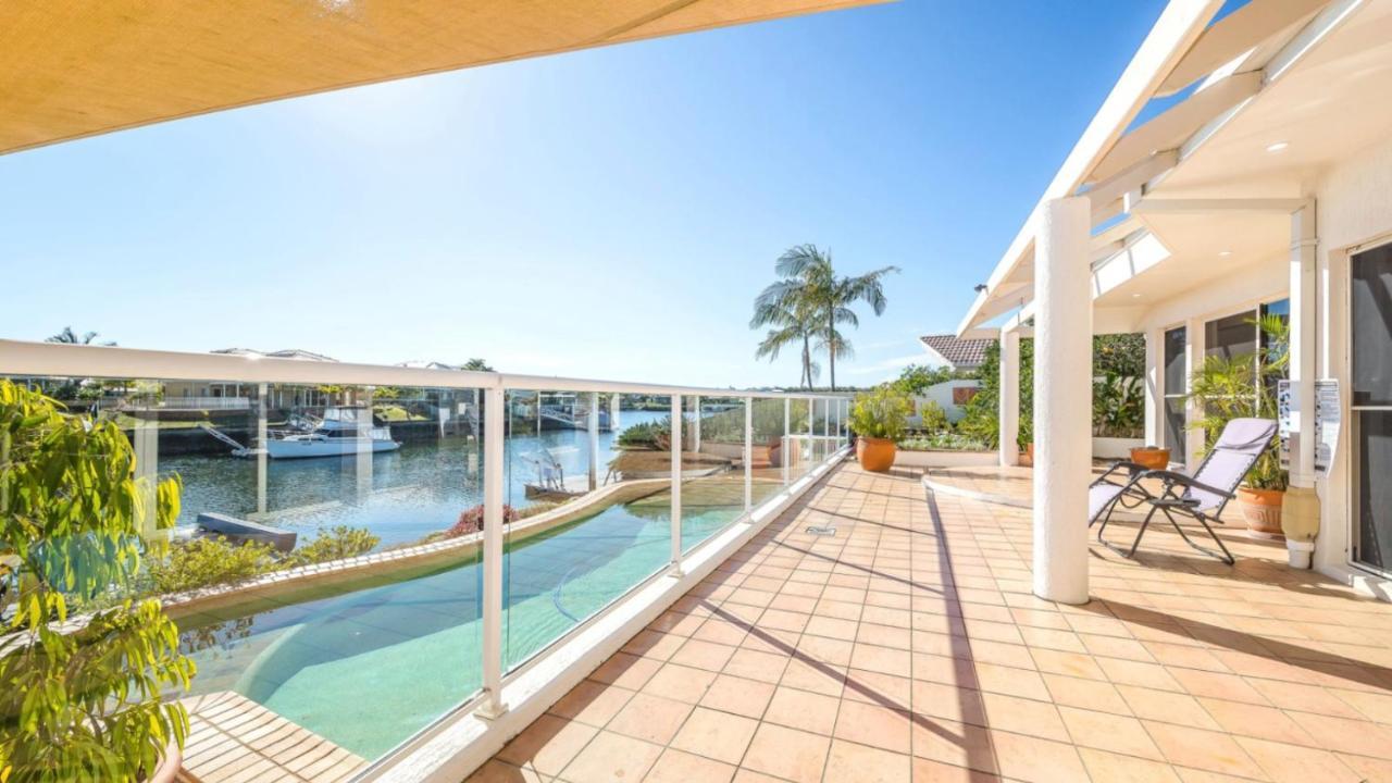 Spacious Canal Home! Banksia Beach Exterior foto