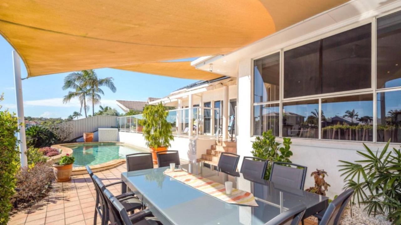 Spacious Canal Home! Banksia Beach Exterior foto